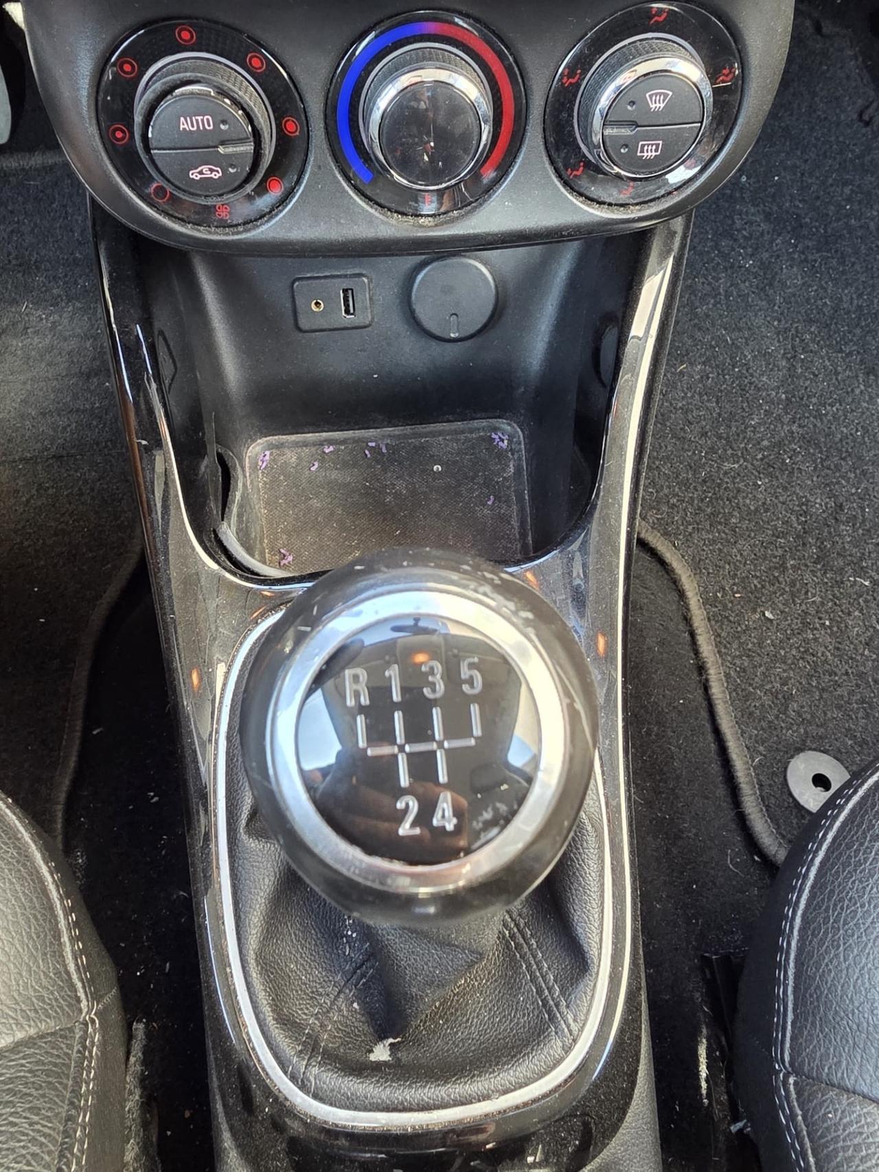 Opel Adam 1.2b. 69CV, Euro 6, Adatta per Neopatentati