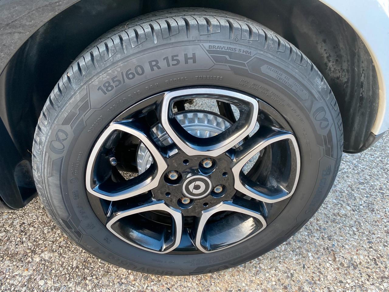 Smart ForTwo EQ Passion >un fruscio come il vento ...