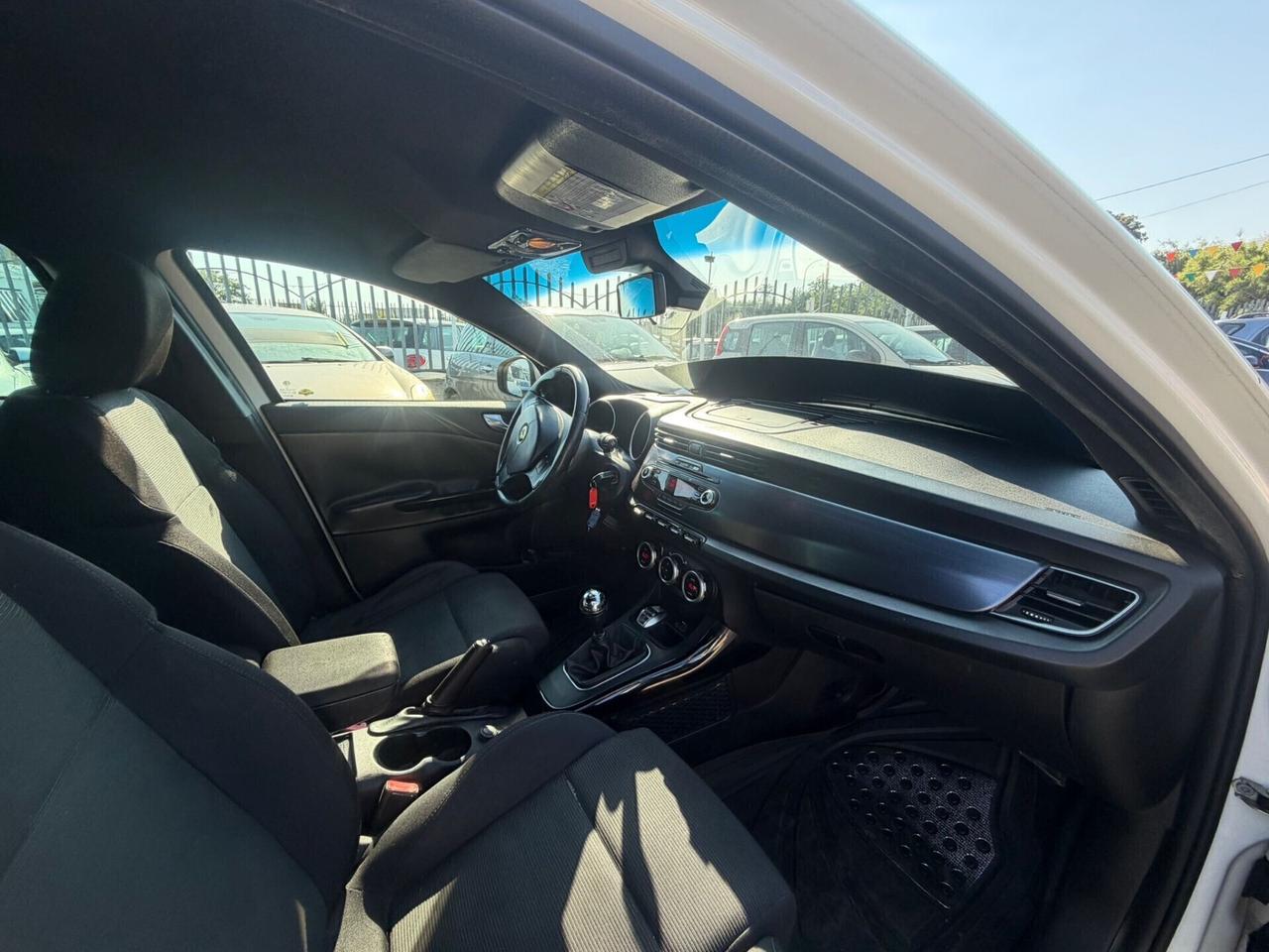 Alfa Romeo Giulietta 1.4 Turbo 120 CV GPL Distinctive