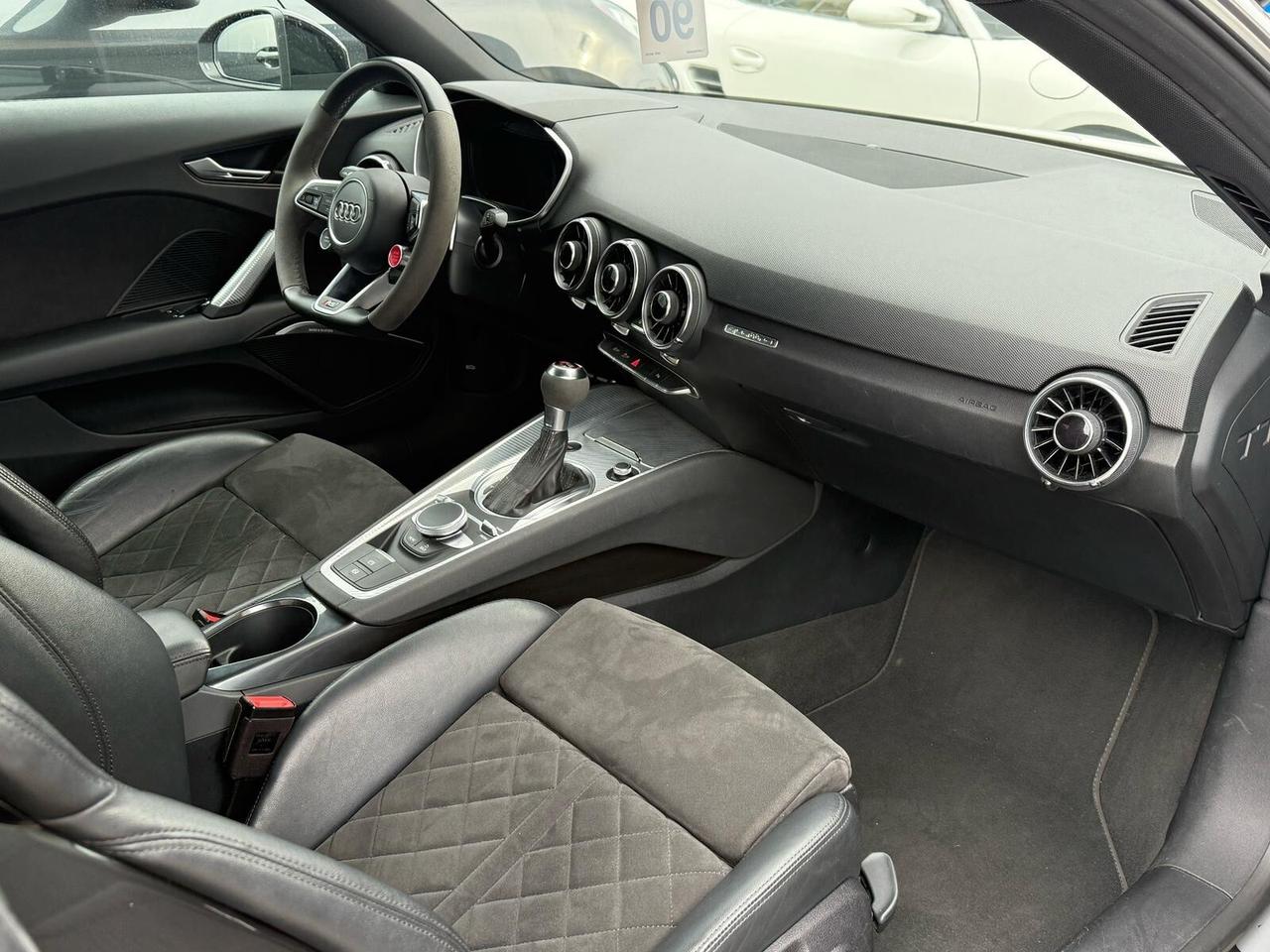 Audi TT RS Coupé 2.5 TFSI quattro S tronic