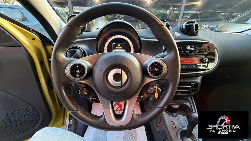 smart forfour FARI LED TETTO PANORAMICO 36000 KM!!!!!!! RATA MENSILE 222,00 EURO forfour 70 1.0 Passion