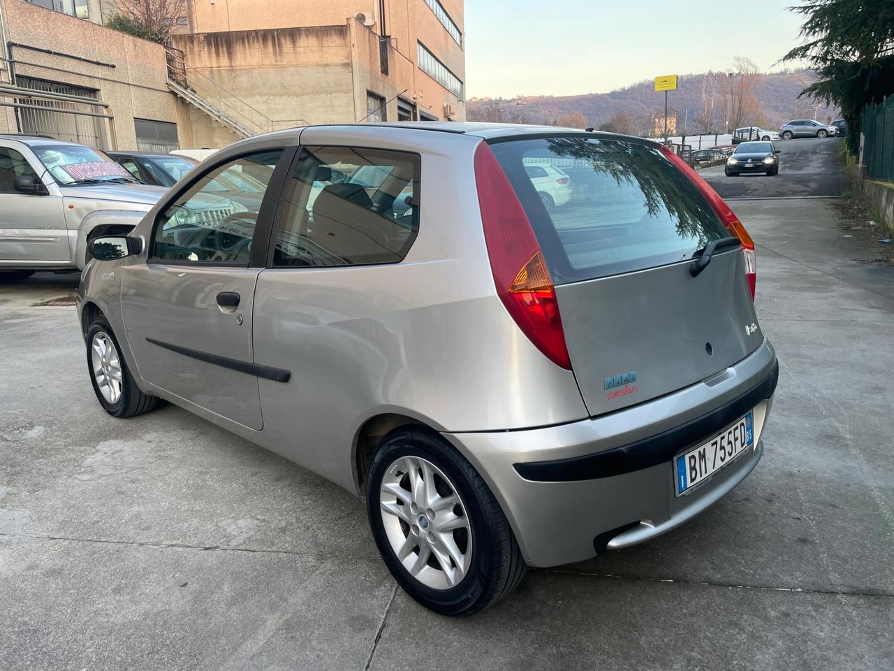 Fiat Punto 1.2i 16V cat 3 porte Speedgear ELX