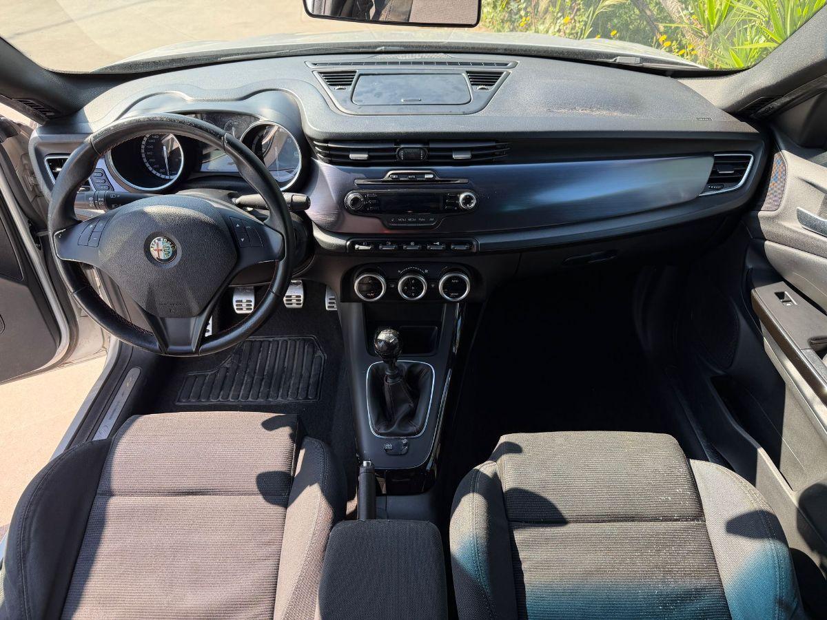 ALFA ROMEO - Giulietta - 2.0 JTDm-2 140 CV Distinctive