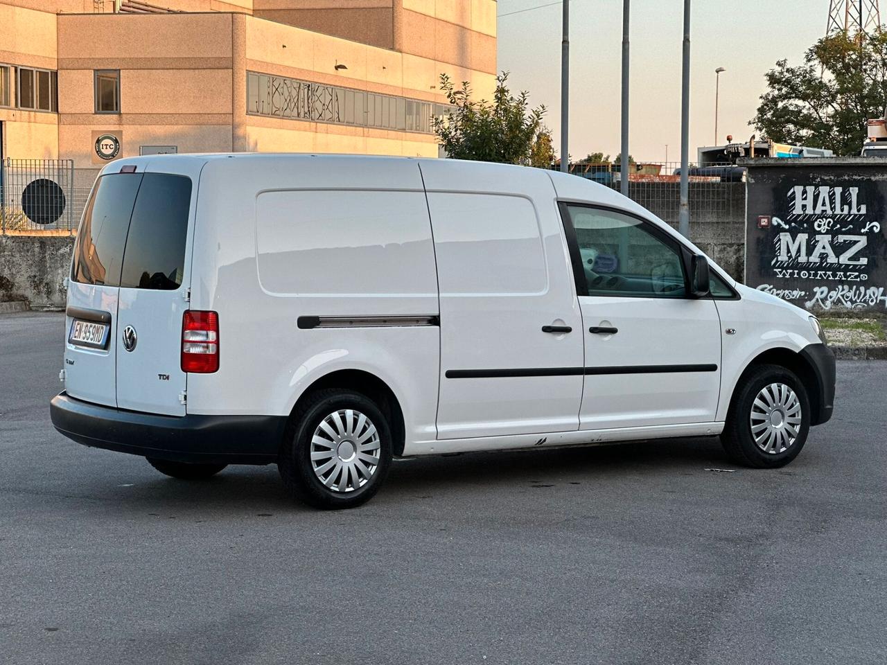 VW CADDY MAXI DEL 2012