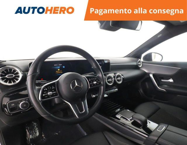 MERCEDES-BENZ A 180 Automatic Sport