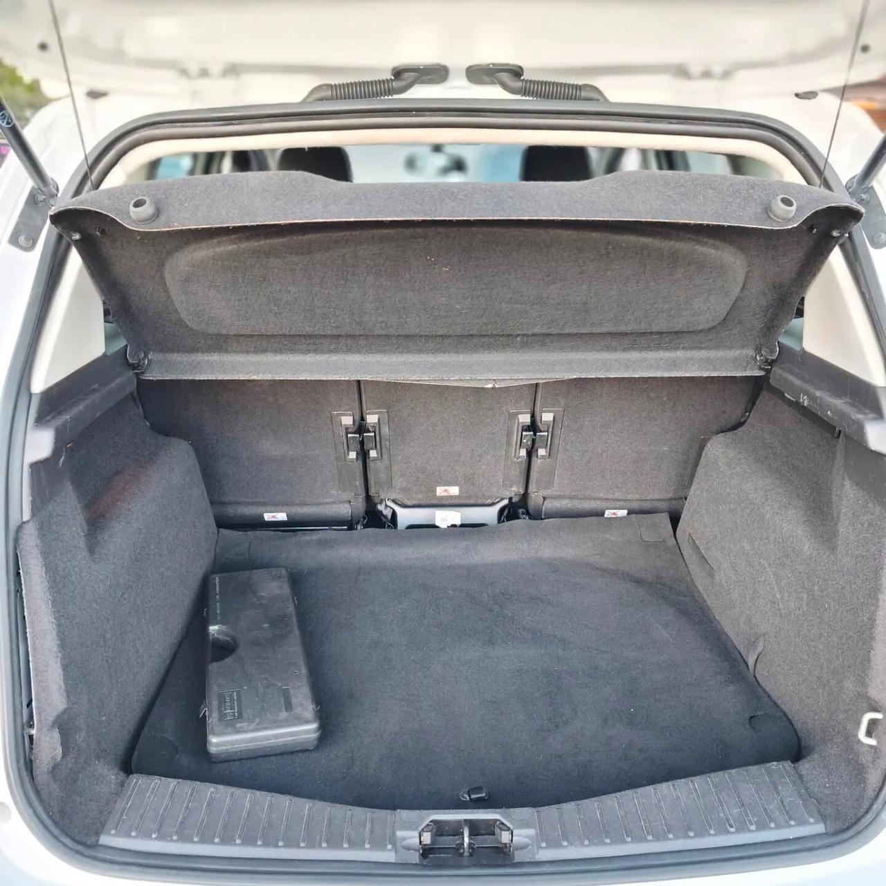 Ford C-Max 1.5 TDCi 95CV NAVIGATORE