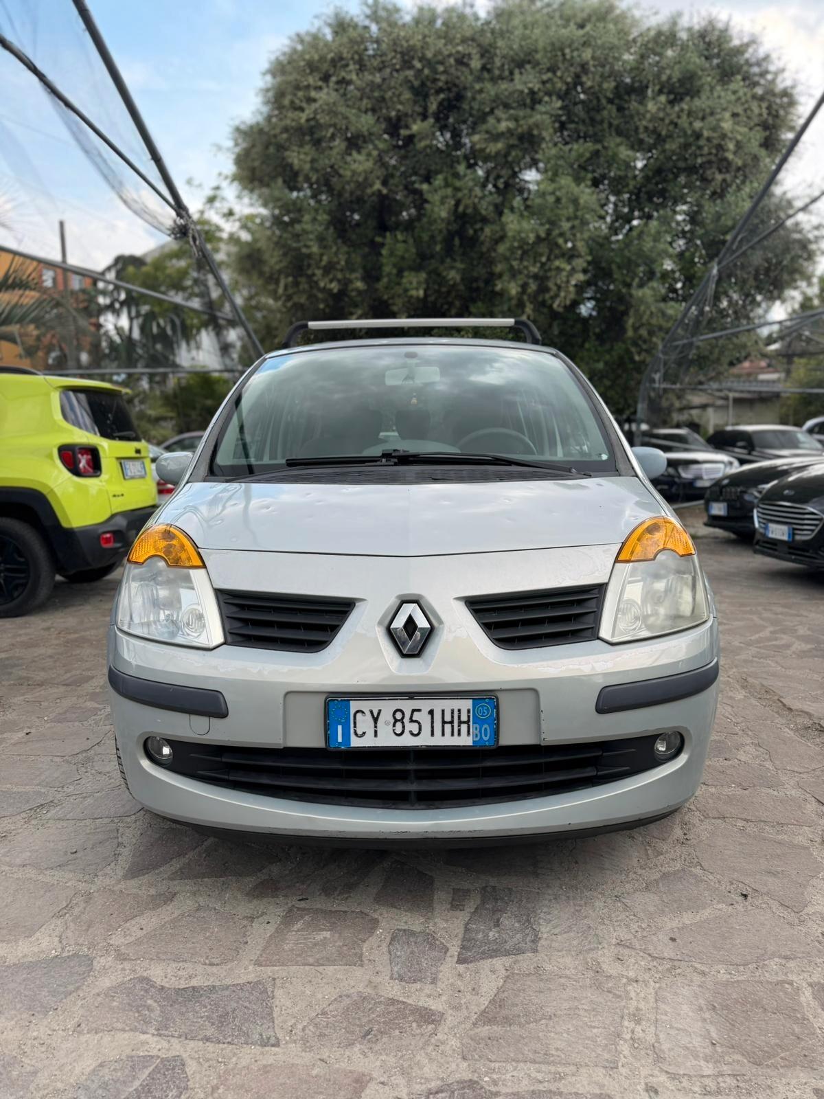 Renault Modus 1.2 16V Luxe Privilège