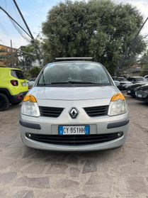 Renault Modus 1.2 16V Luxe Privilège