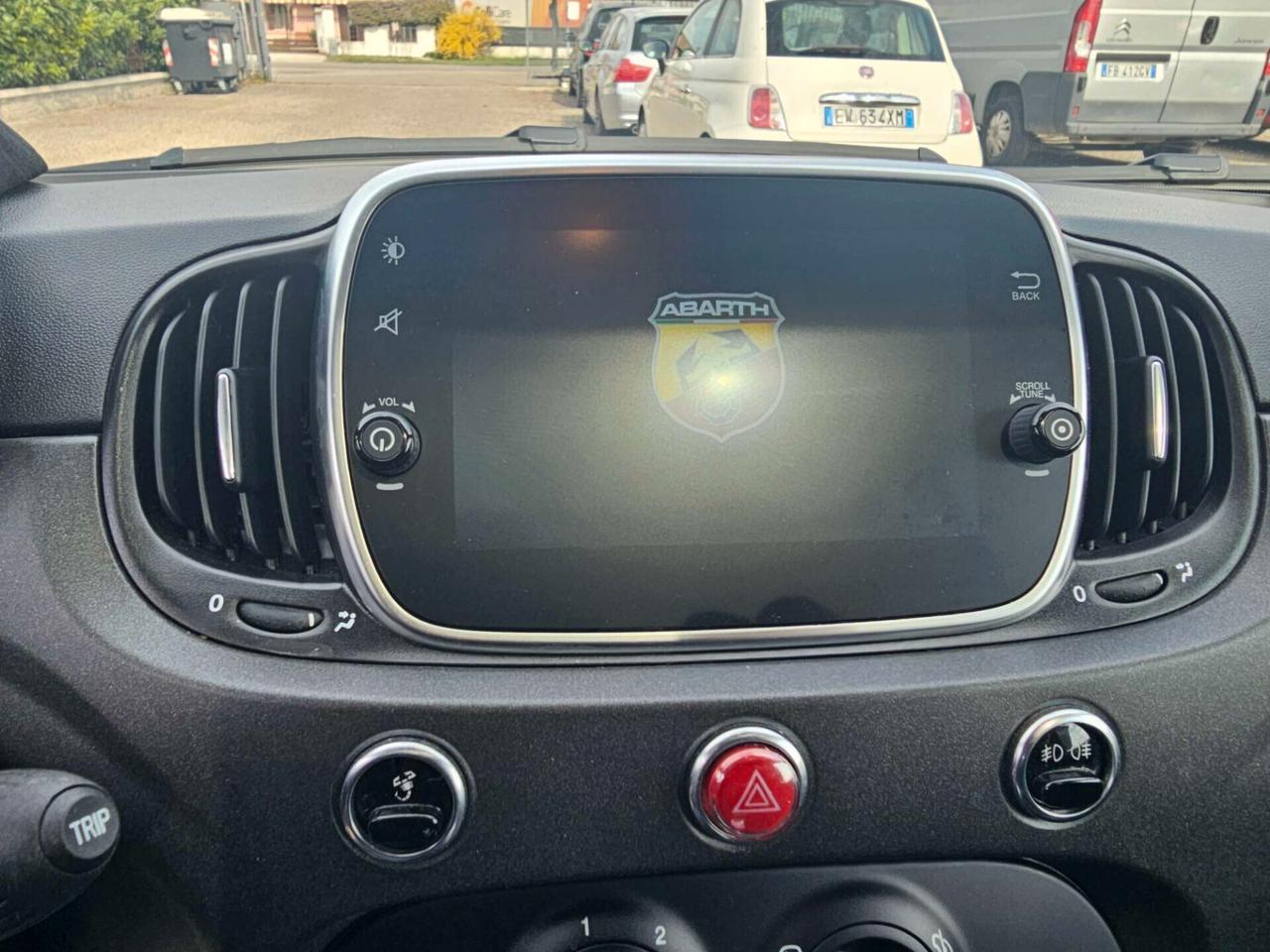 Abarth 595 1.4 Turbo T-Jet 180 CV Competizione