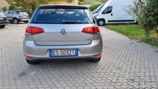 Volkswagen Golf 1.6 tdi Highline 5p