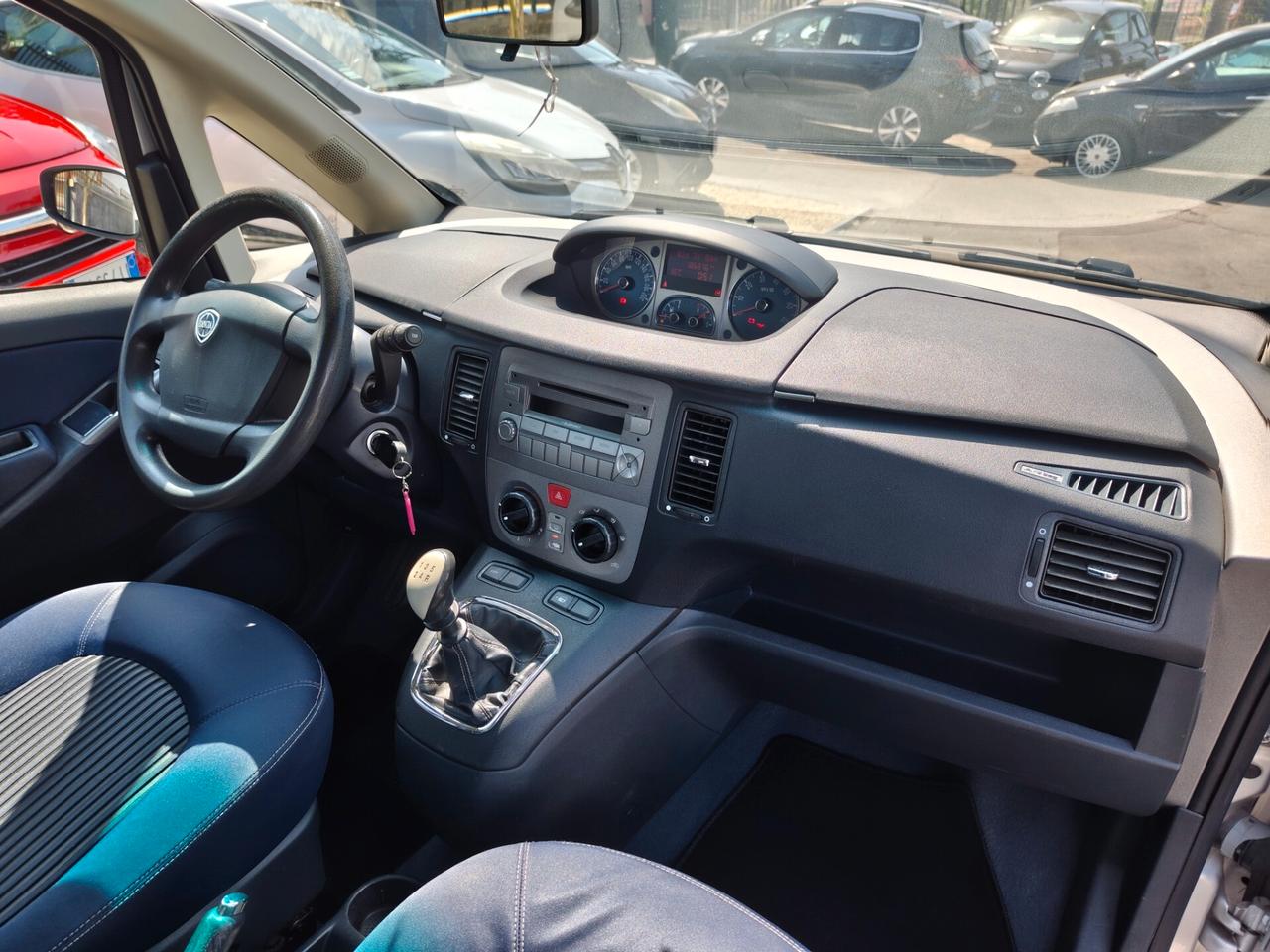 Lancia MUSA 1.6 Multijet Poltrona Frau