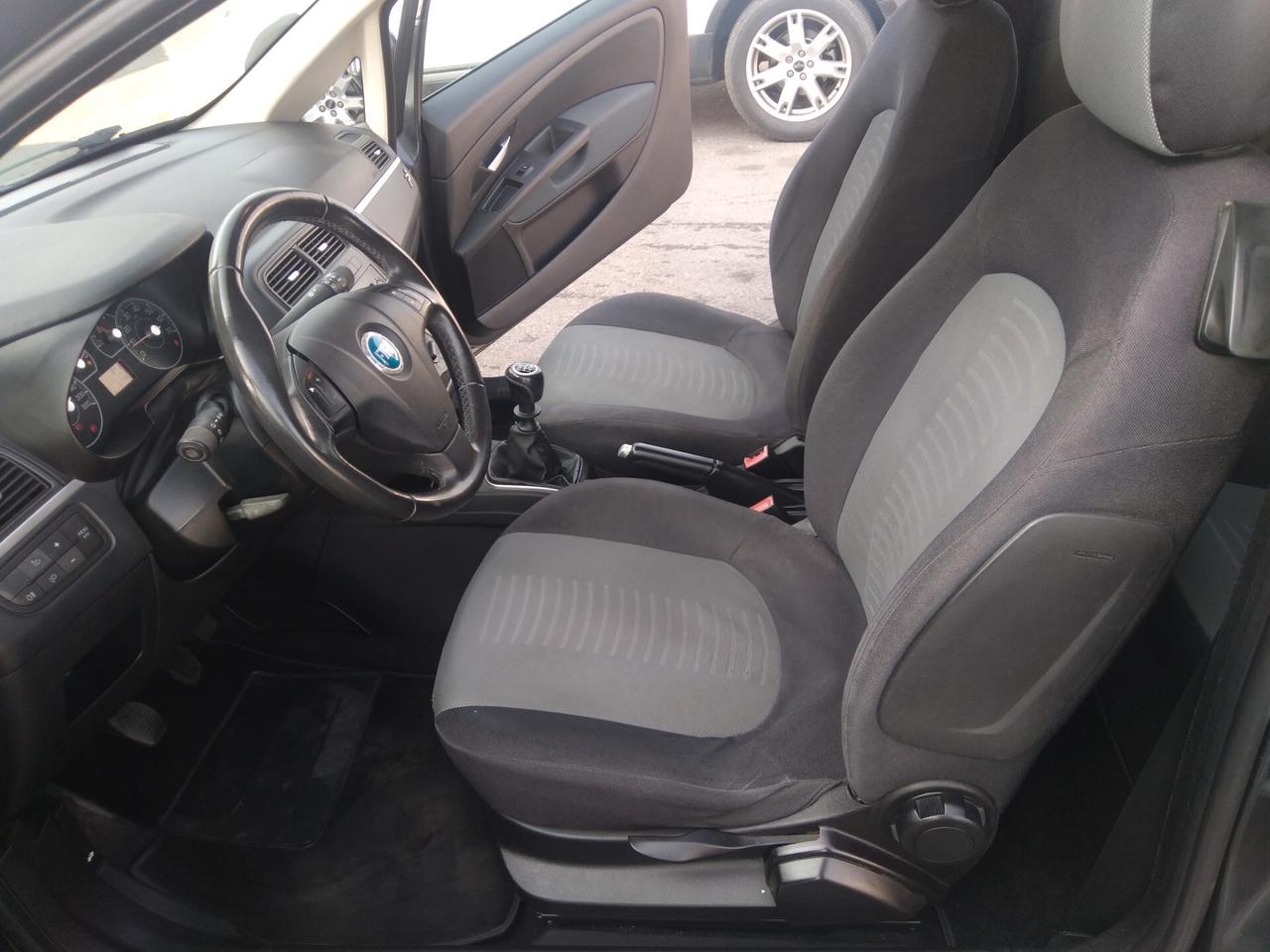 Fiat Grande Punto 1.2 65cv 3 porte Dynamic x neopatentati