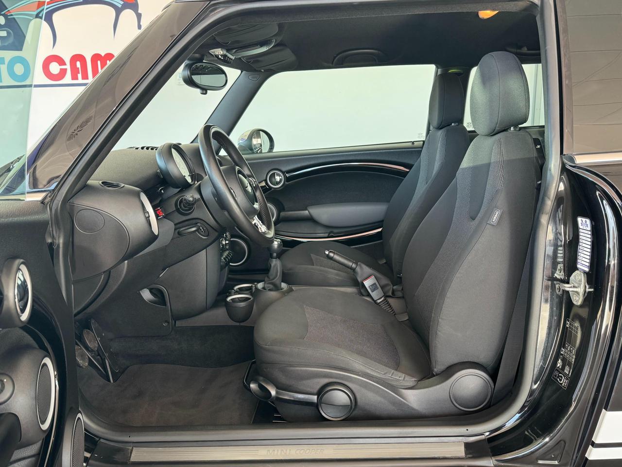 Mini Cooper 1.6 122cv 3P.