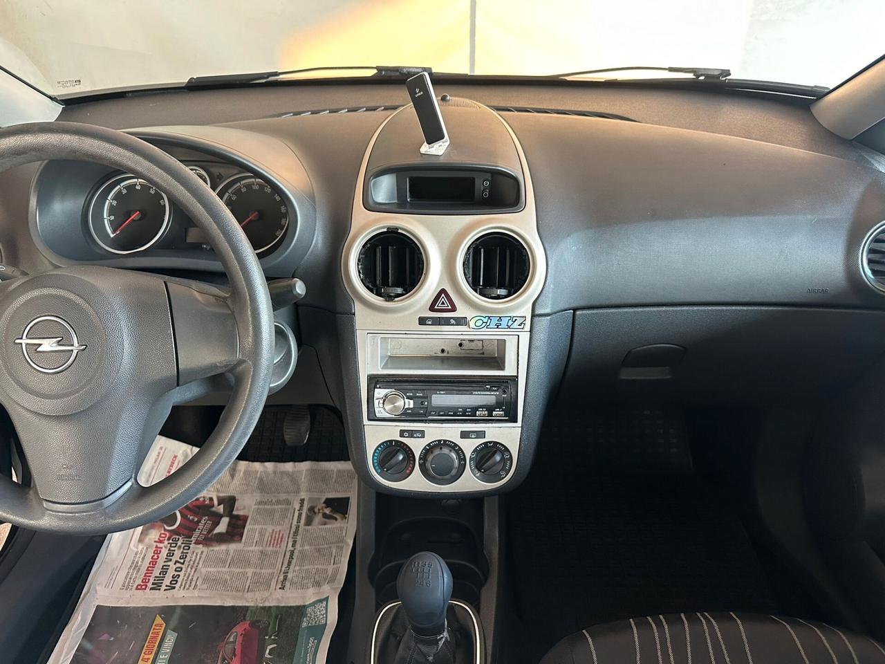 Opel Corsa 1.2 3 porte Enjoy