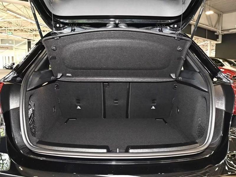 Mercedes-Benz Classe A A 180 AMG Line Advanced Plus Camera Led Mbux