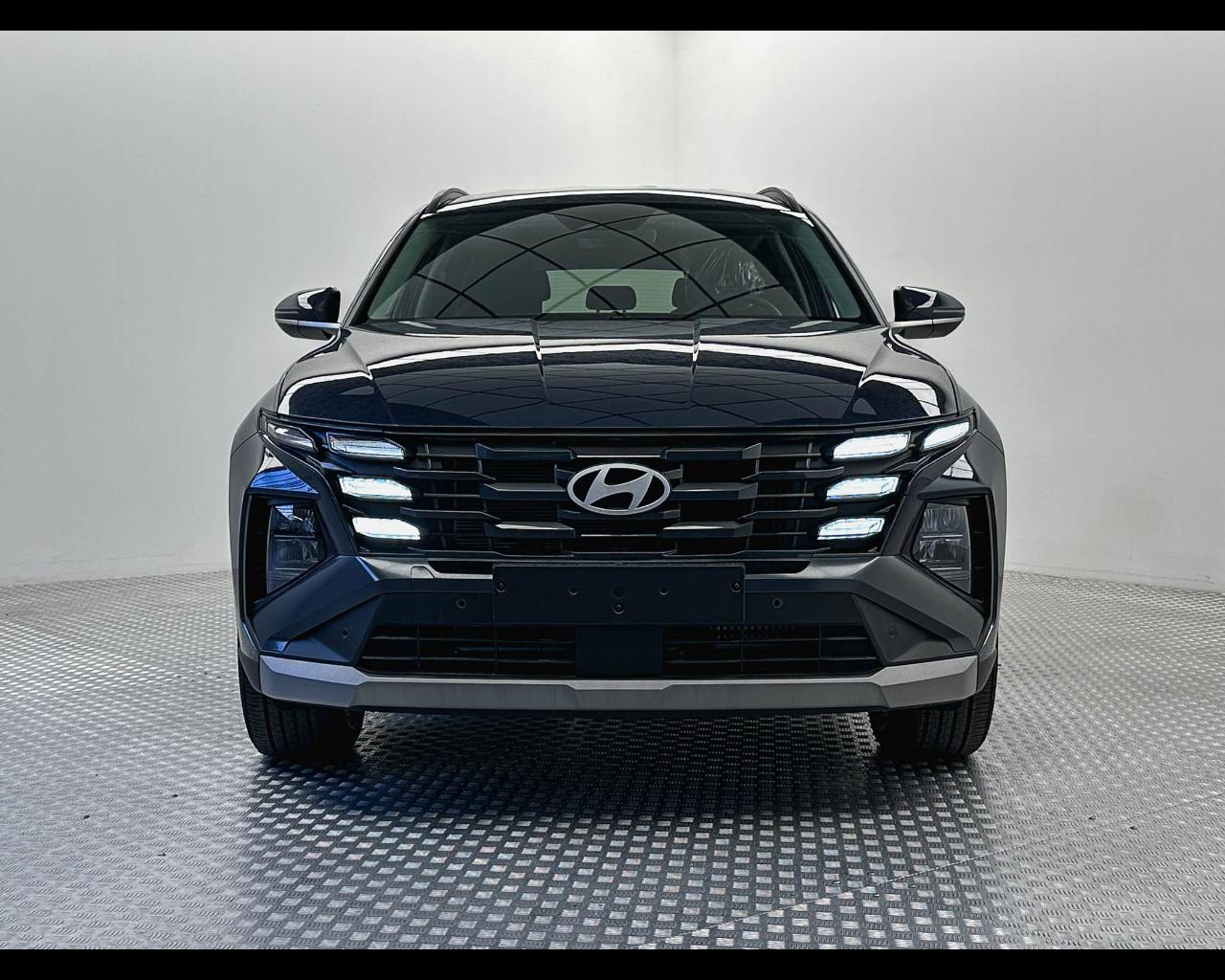 HYUNDAI TUCSON PE 1.6HEV AT 2WD BUSINESS