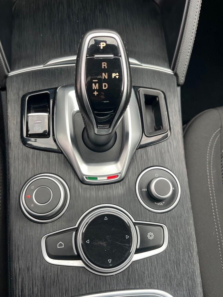 Alfa Romeo Stelvio 2.2 Turbodiesel 190 CV AT8 Q4 EXECUTIVE