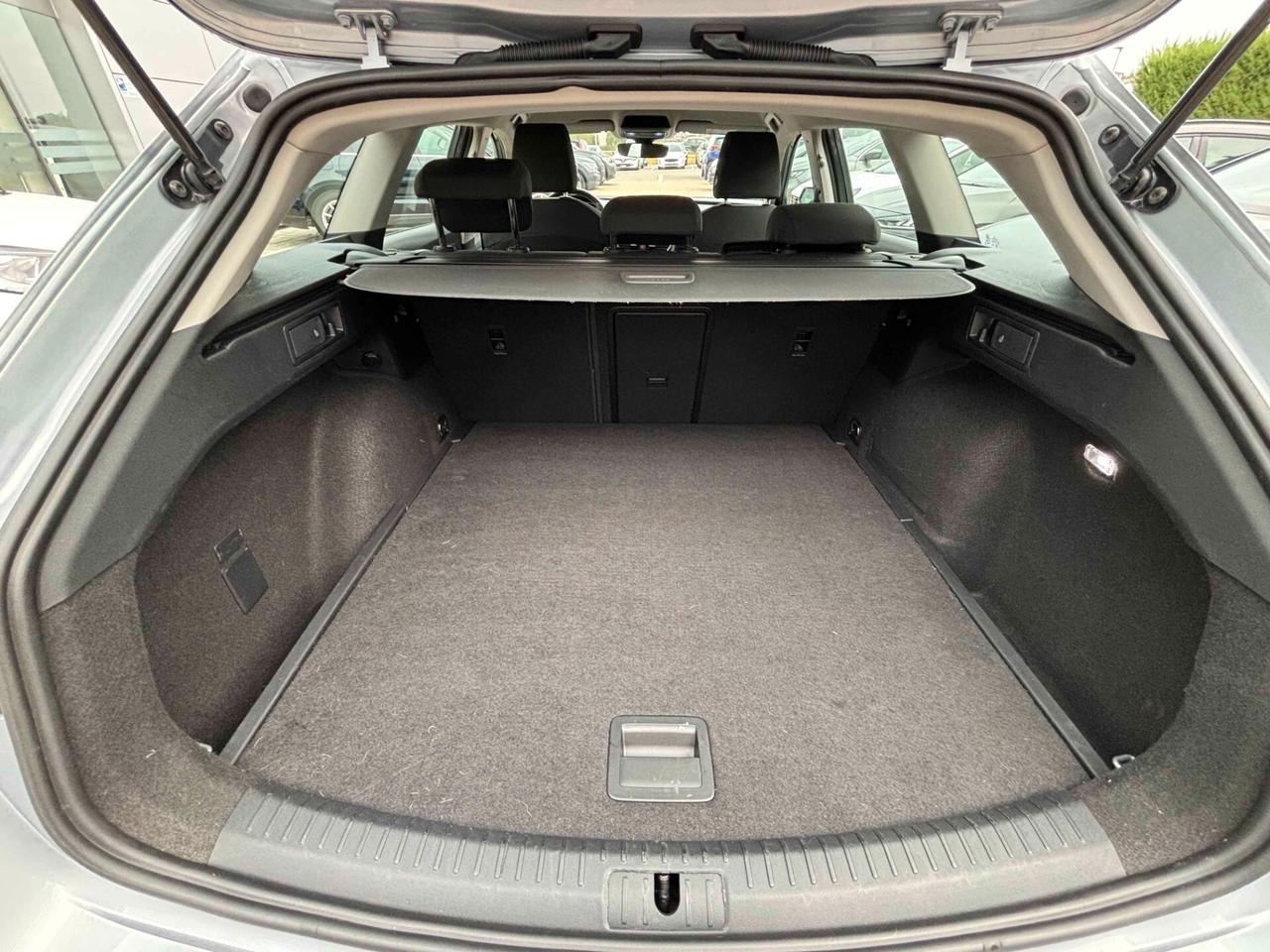 Seat Leon Sportstourer 2.0 TDI Business