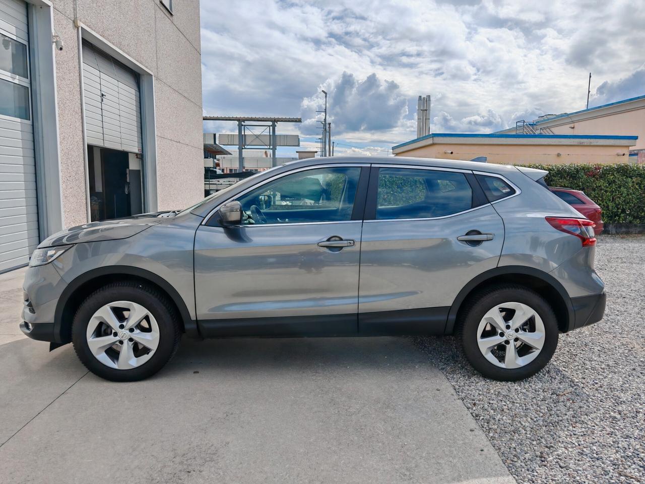 Nissan Qashqai 1.3 DIG-Tuniproprietario km veri garanzia
