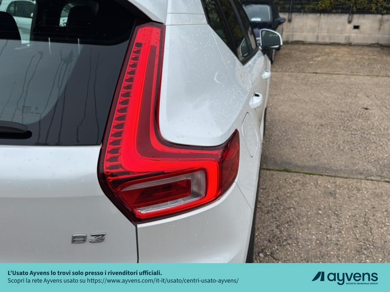 Volvo XC40 B3 automatico Essential