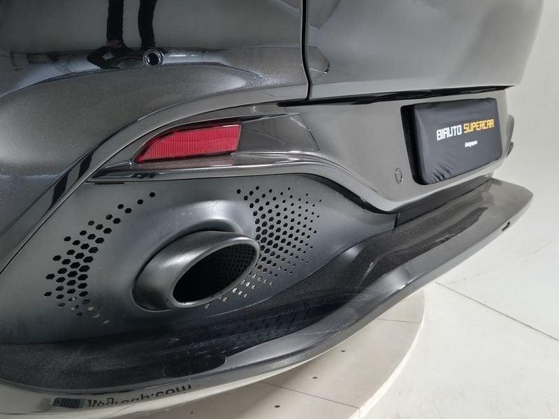 Aston Martin DBX 4.0 auto