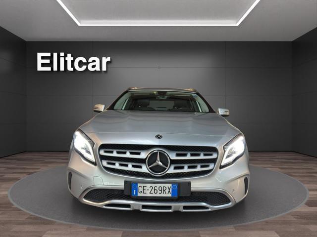 MERCEDES-BENZ GLA 180 Sport