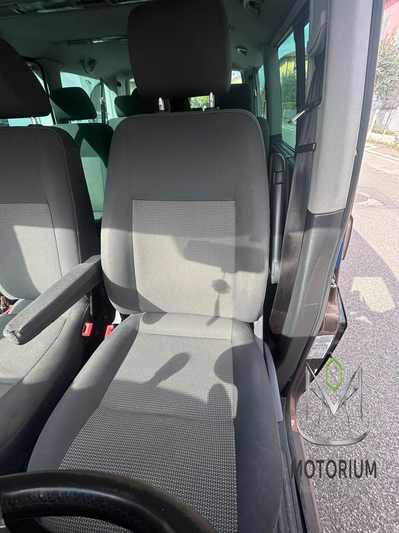 Volkswagen T5 Caravelle