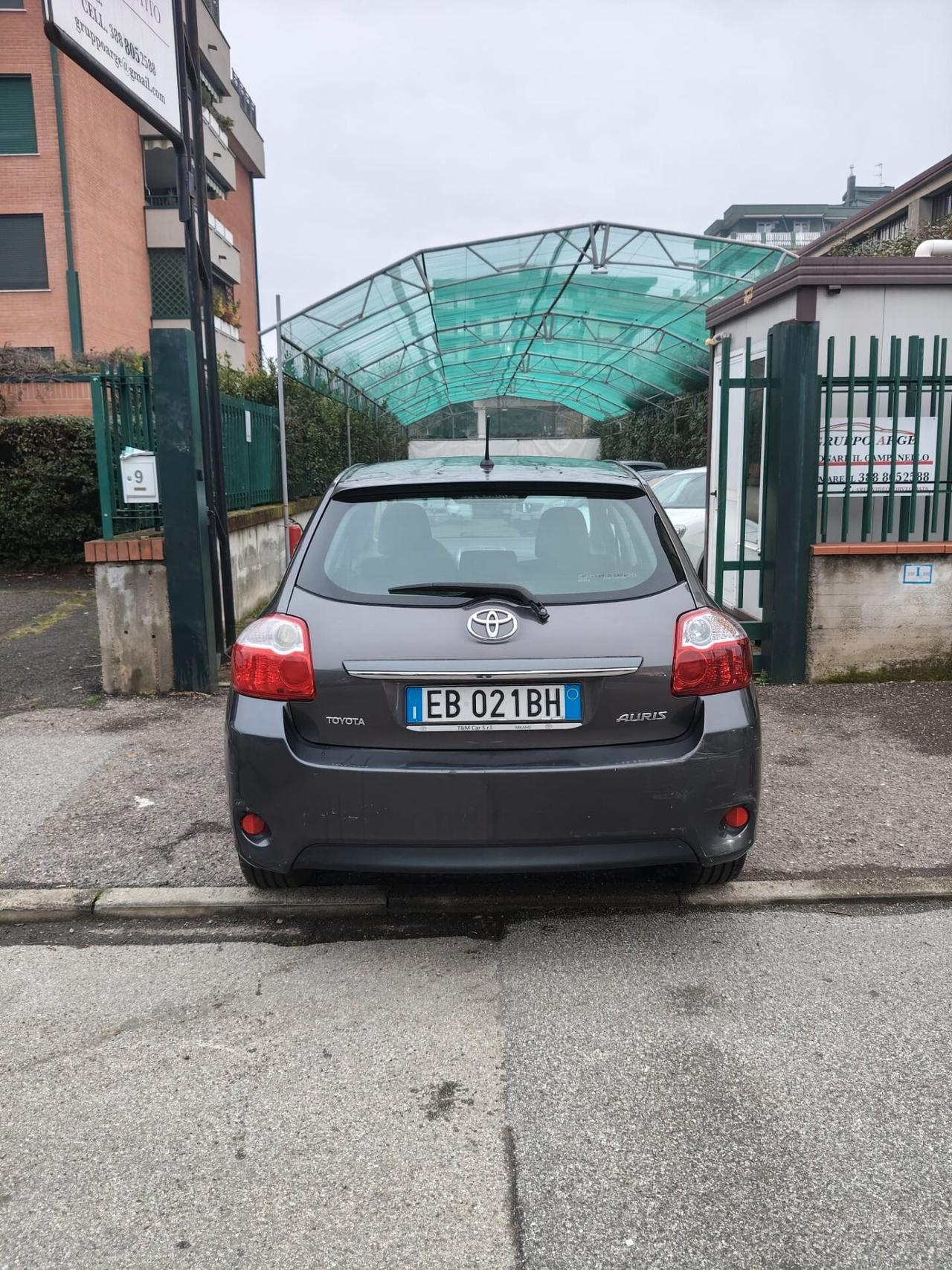 Toyota Auris 1.4 D-4D 5 porte Sol