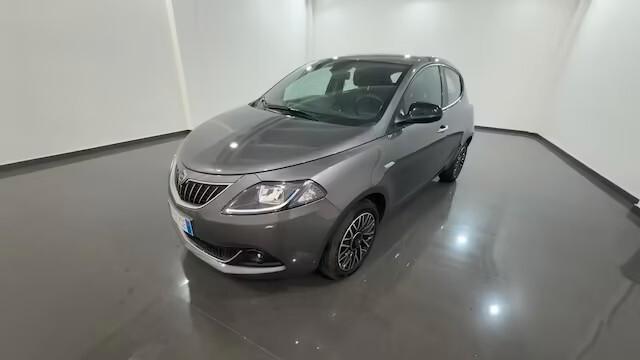 Lancia Ypsilon 1.0 FireFly 5 porte S&S Hybrid Platino