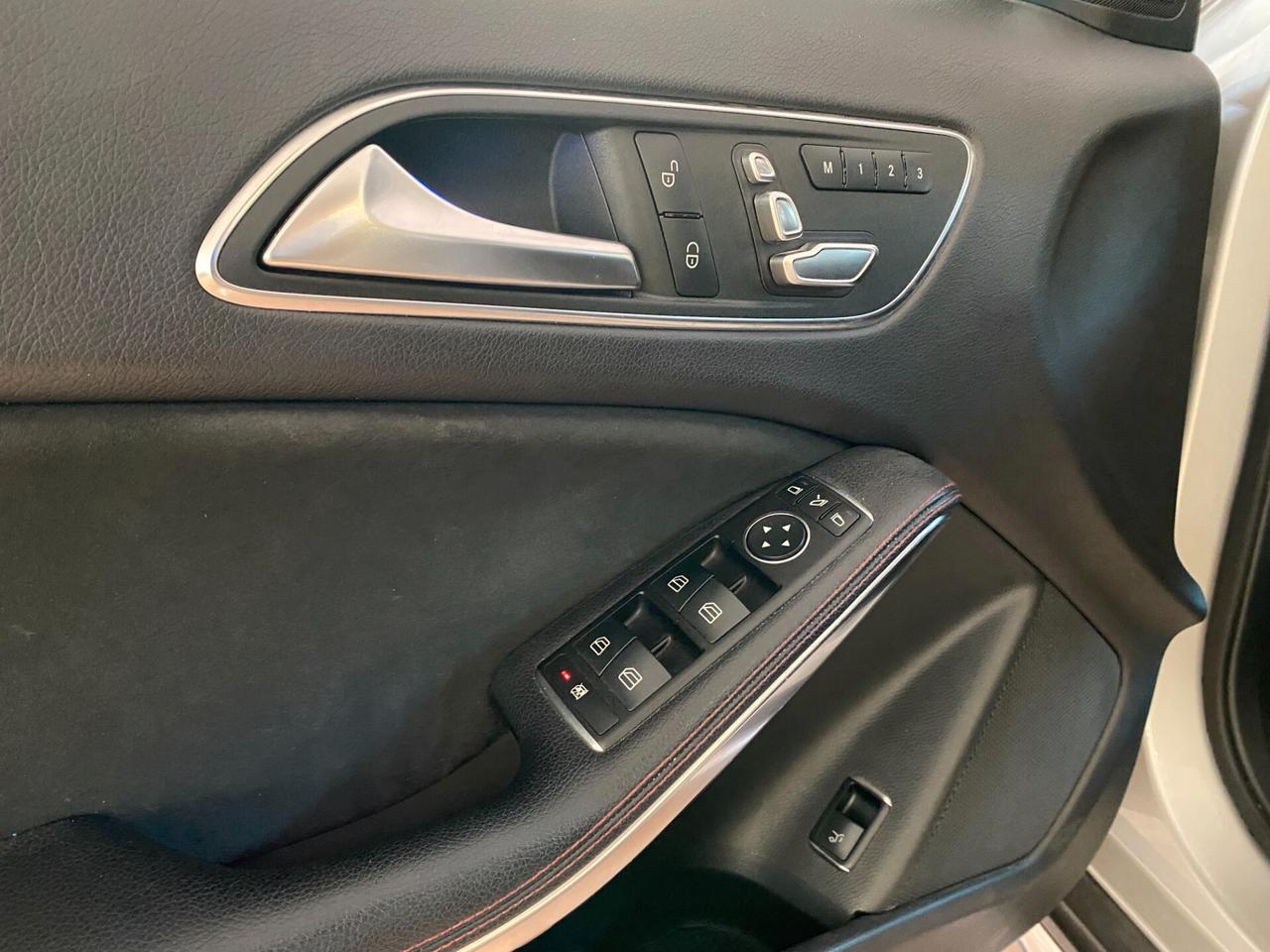 Mercedes-benz GLA200 d Automatic 4Matic Premium Amg