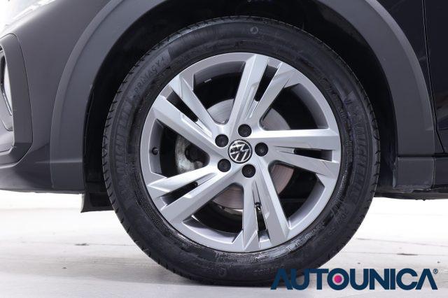 VOLKSWAGEN Taigo 1.0 TSI 110 CV DSG R-LINE FARI LED TETTO APRIBILE