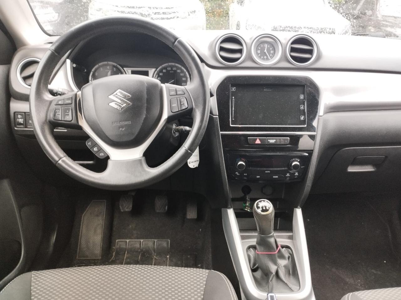 Suzuki Vitara 1.6 VVT V-Top