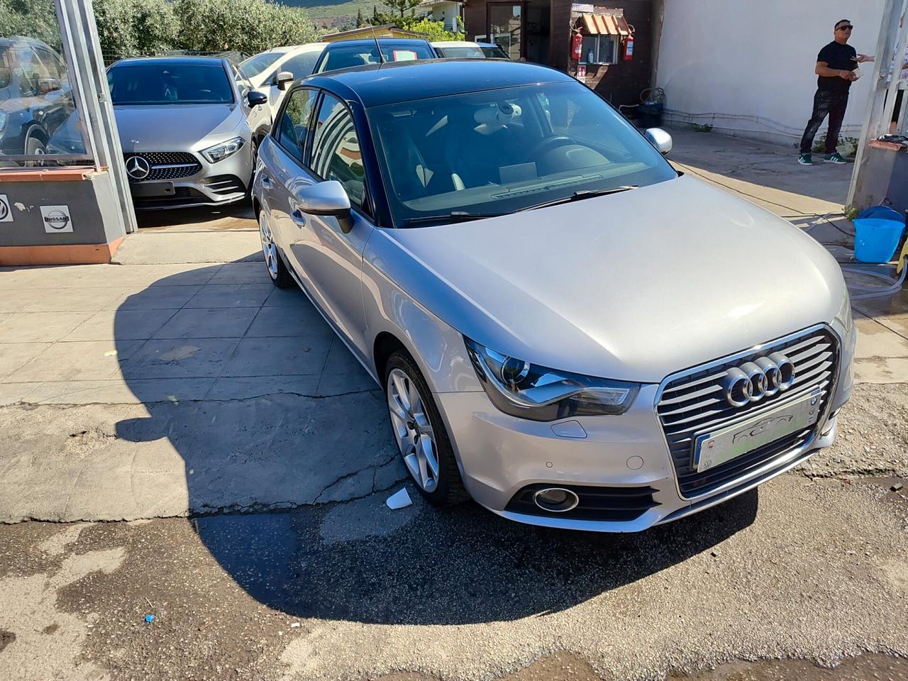 Audi A1 automatico anno 2015