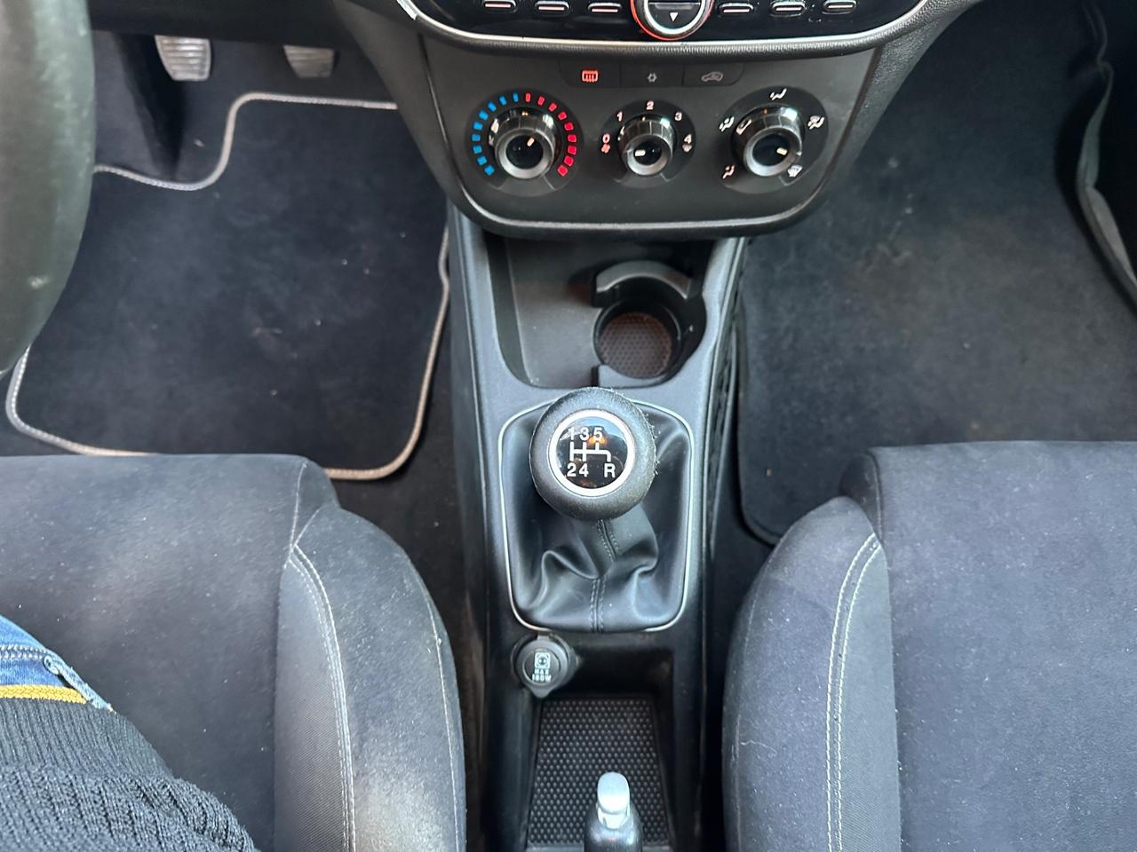 Fiat Punto 1.4 S&S 8V 5 porte Street