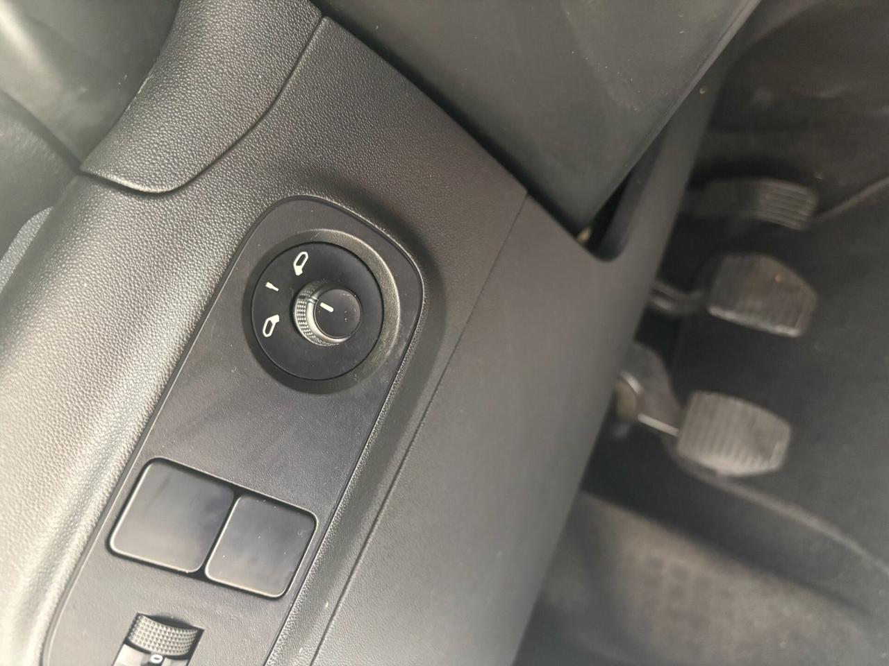 CITROEN C3 ANNO 2022 DS 1.5 ADATTA NEOPATENTATI KM 140 MILA