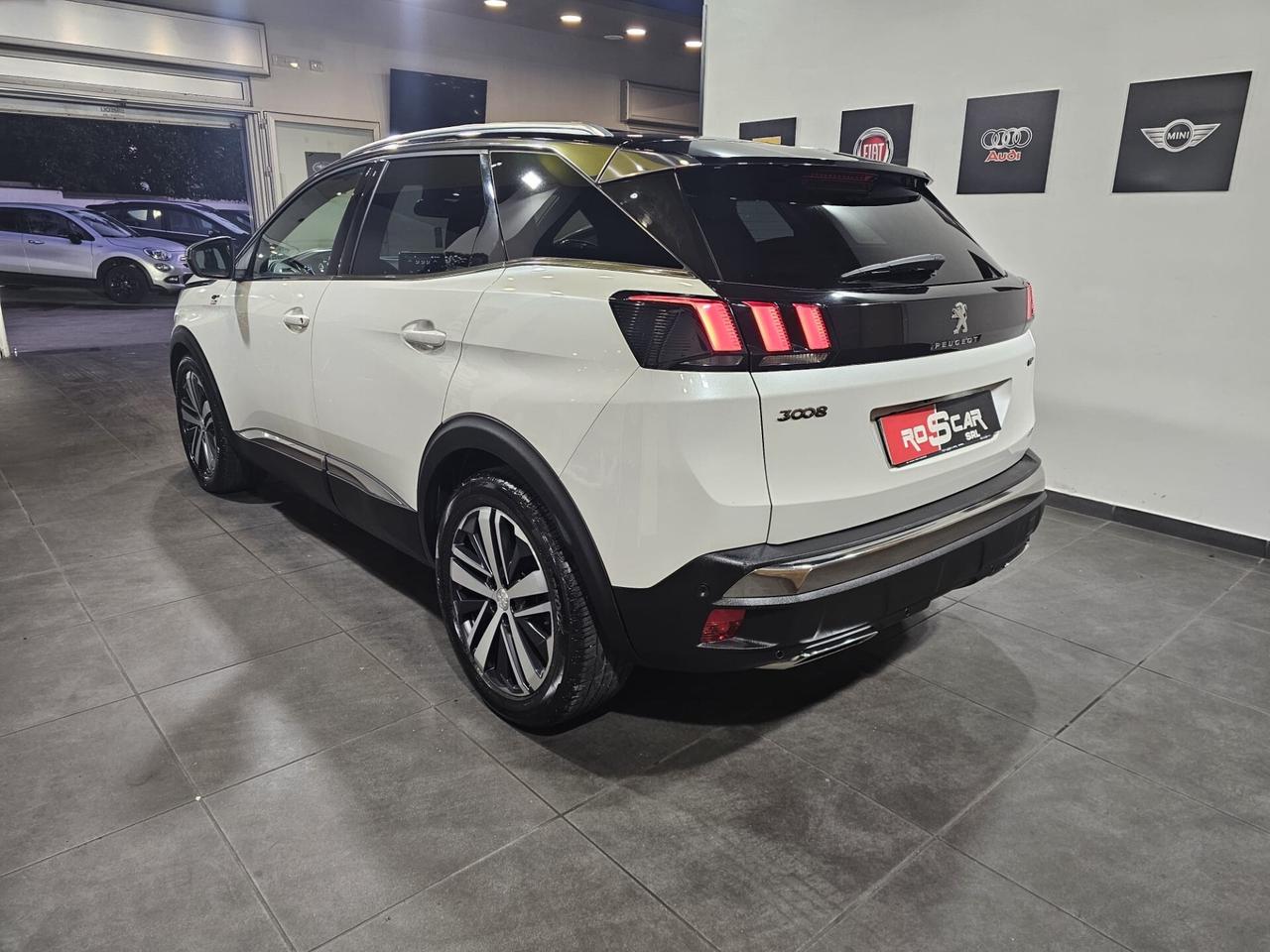 Peugeot 3008 BlueHDi 180cv GT line Automatico