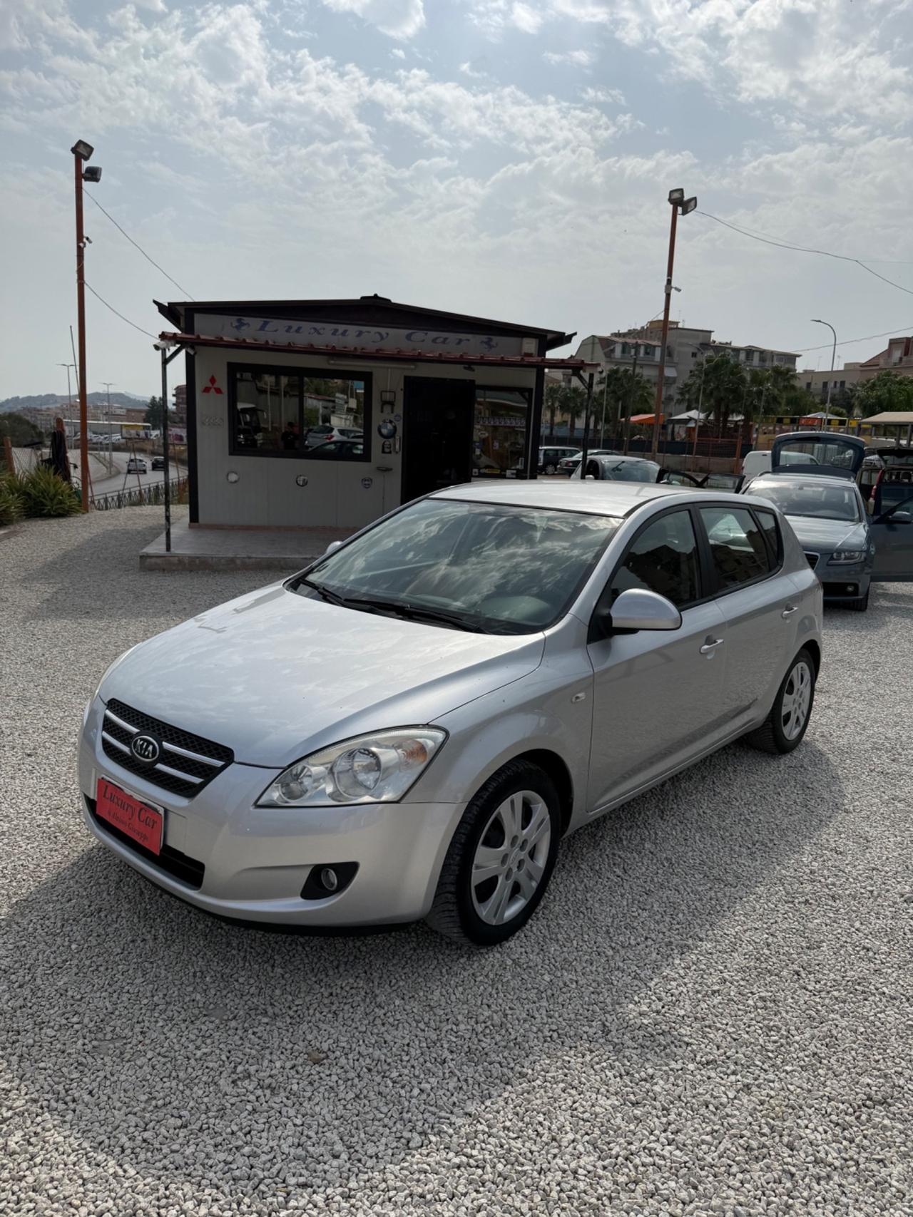 Kia Ceed cee'd 1.6 122CV 5p. EX