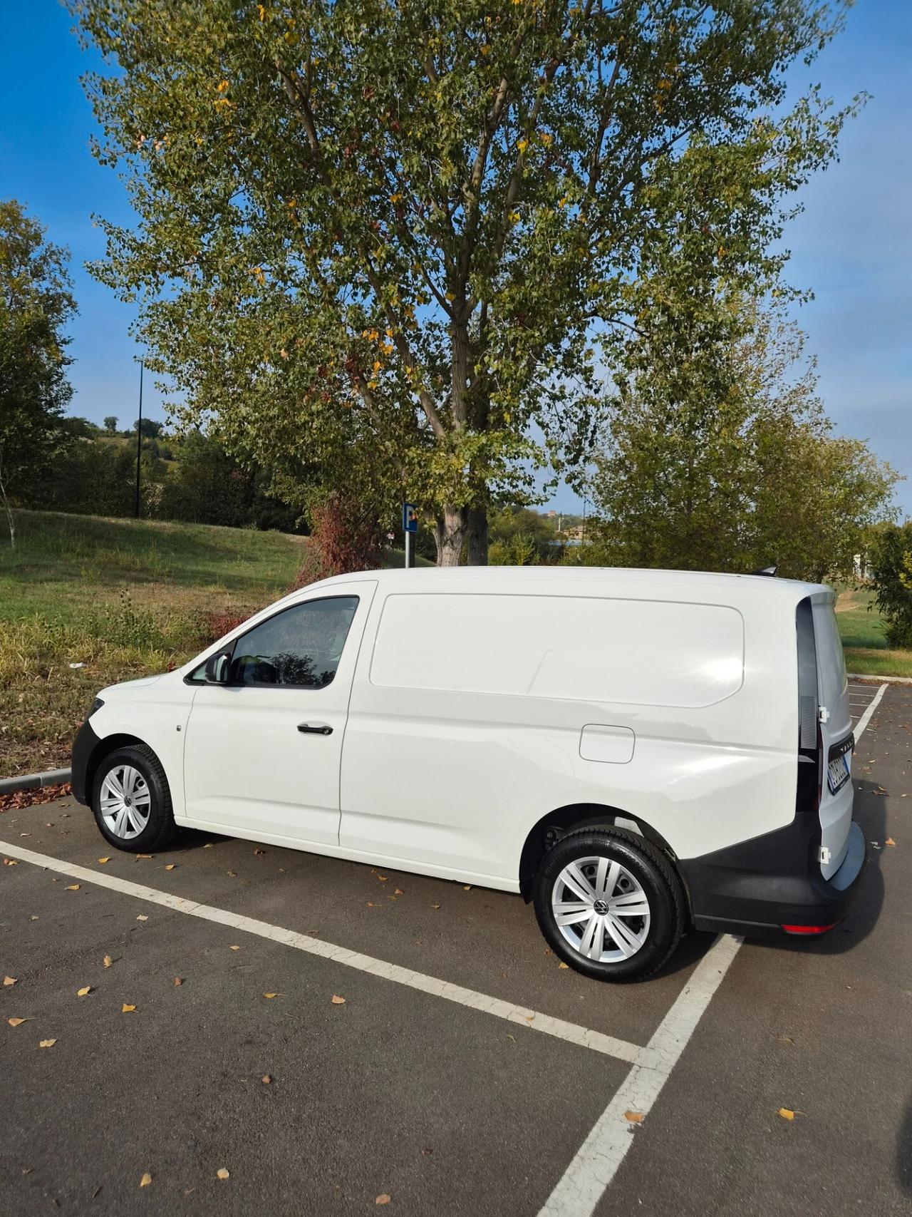 Volkswagen Caddy 2.0 TDI 122 CV Furgone Maxi PASSO LUNGO