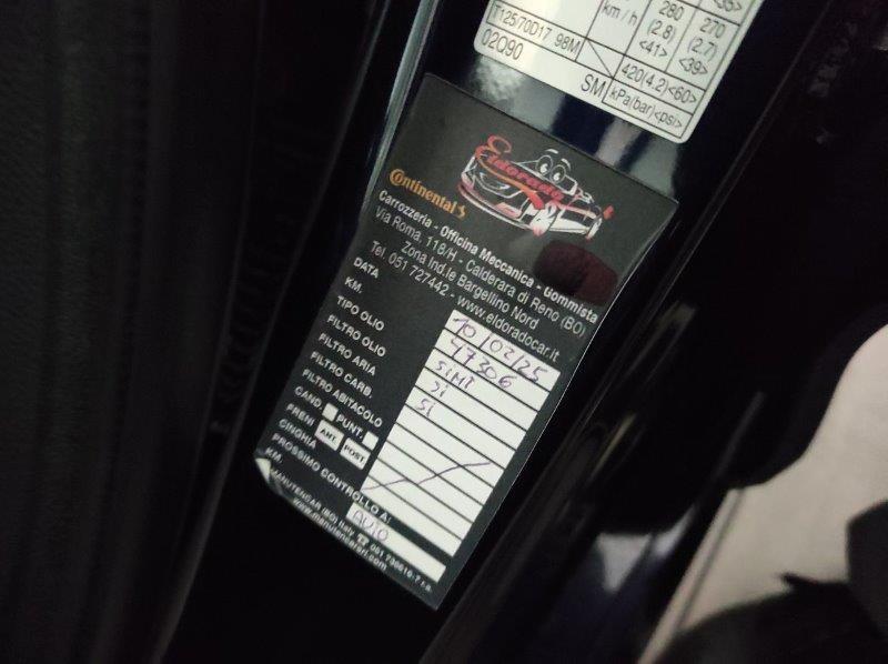 TOYOTA Corolla (2018-->) - Corolla Touring Sports 1.8 Hybrid Business Tech