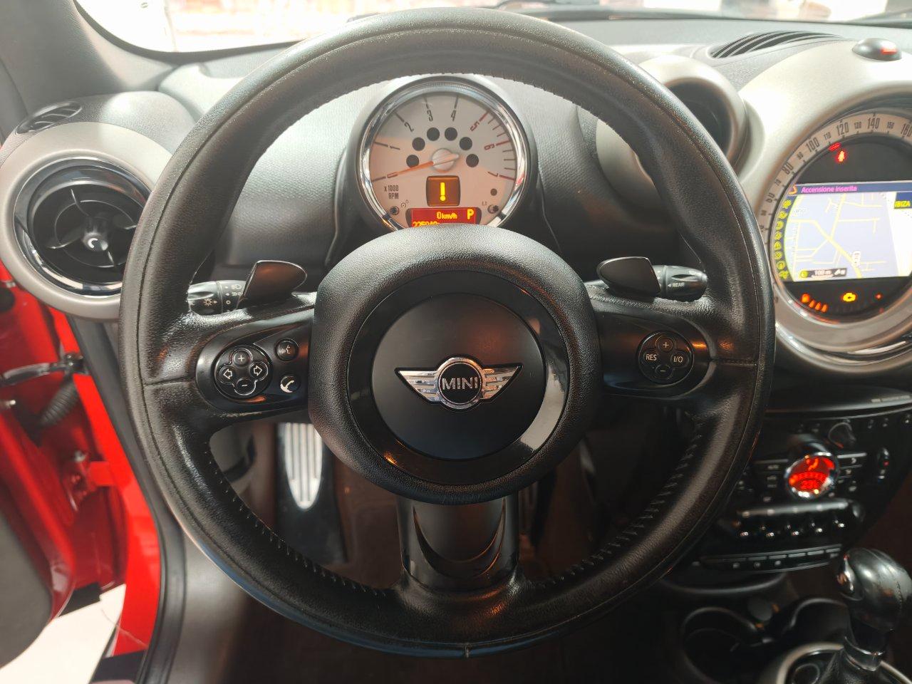 Mini Countryman Cooper SD 2.0 ALL4 leggi