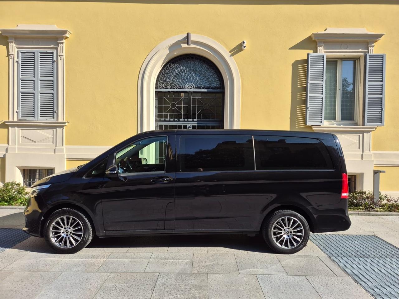 Mercedes-benz V 250 V Long 220 d AMG Line Premium 7 posti PELLE auto