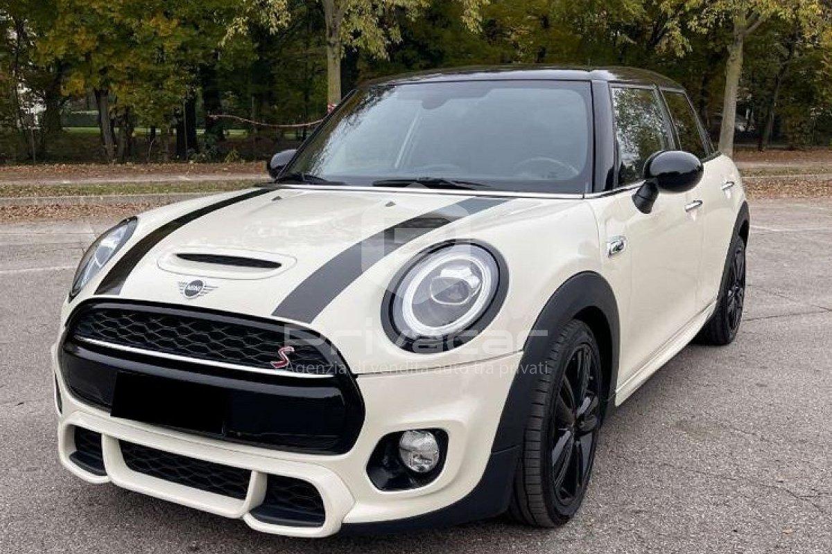 MINI Mini 2.0 Cooper SD aut. Hype 5 porte