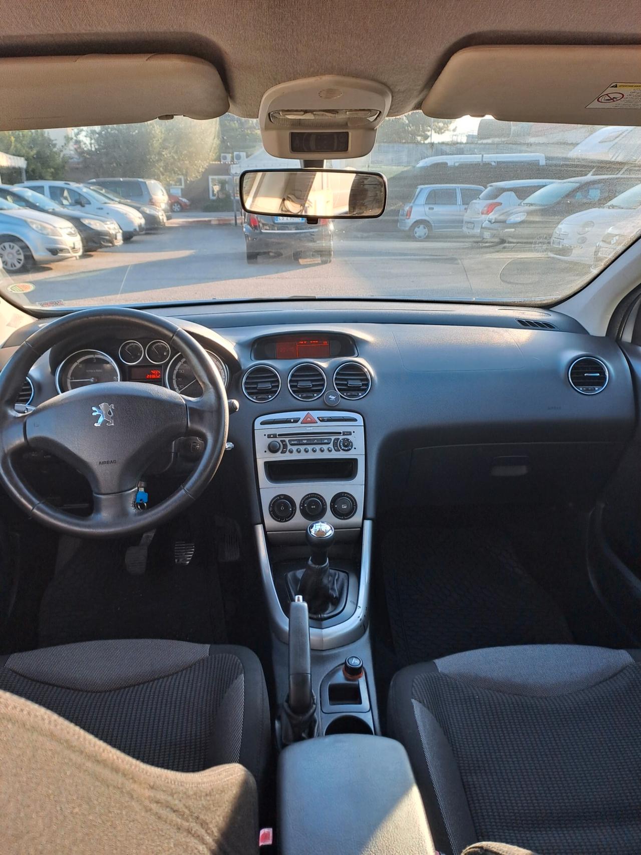 Peugeot 308 1.6 HDi 90CV 5p. Tecno