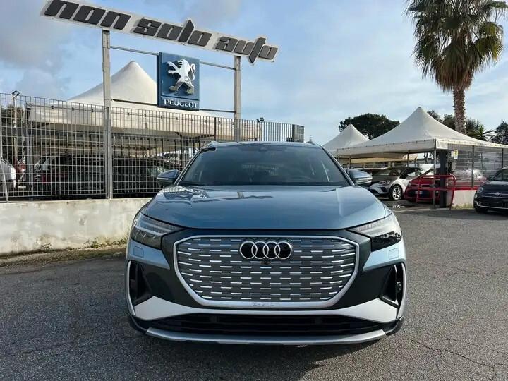 Audi Q4 40 e-tron S line edition