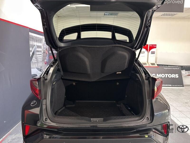 Toyota C-HR 1.8 Hybrid E-CVT Trend