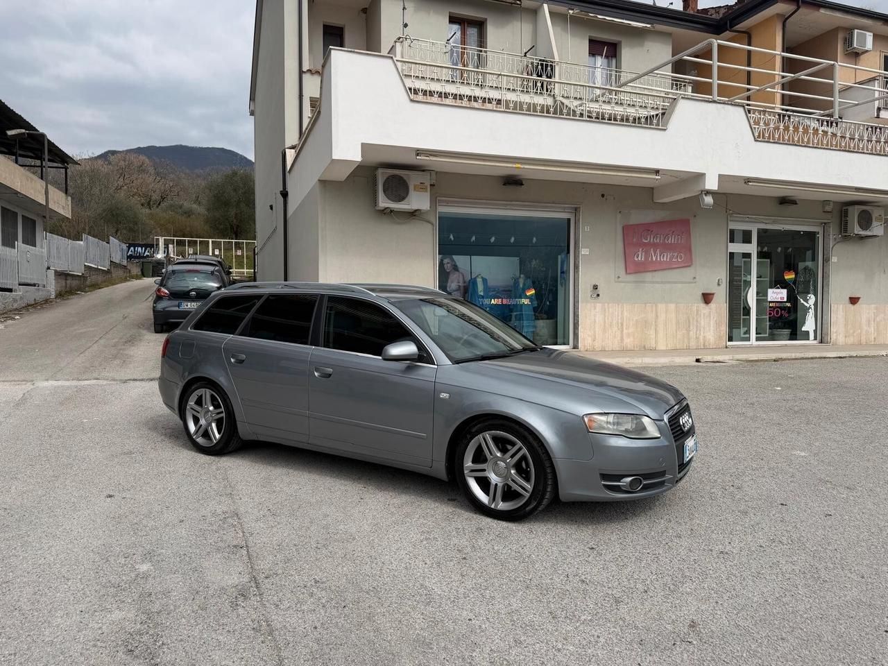 Audi A4 2.0 16V TDI Avant Garanzia