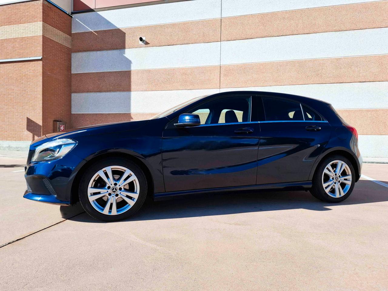 Mercedes A 180 Euro 6. UNIPROPRIETARIA
