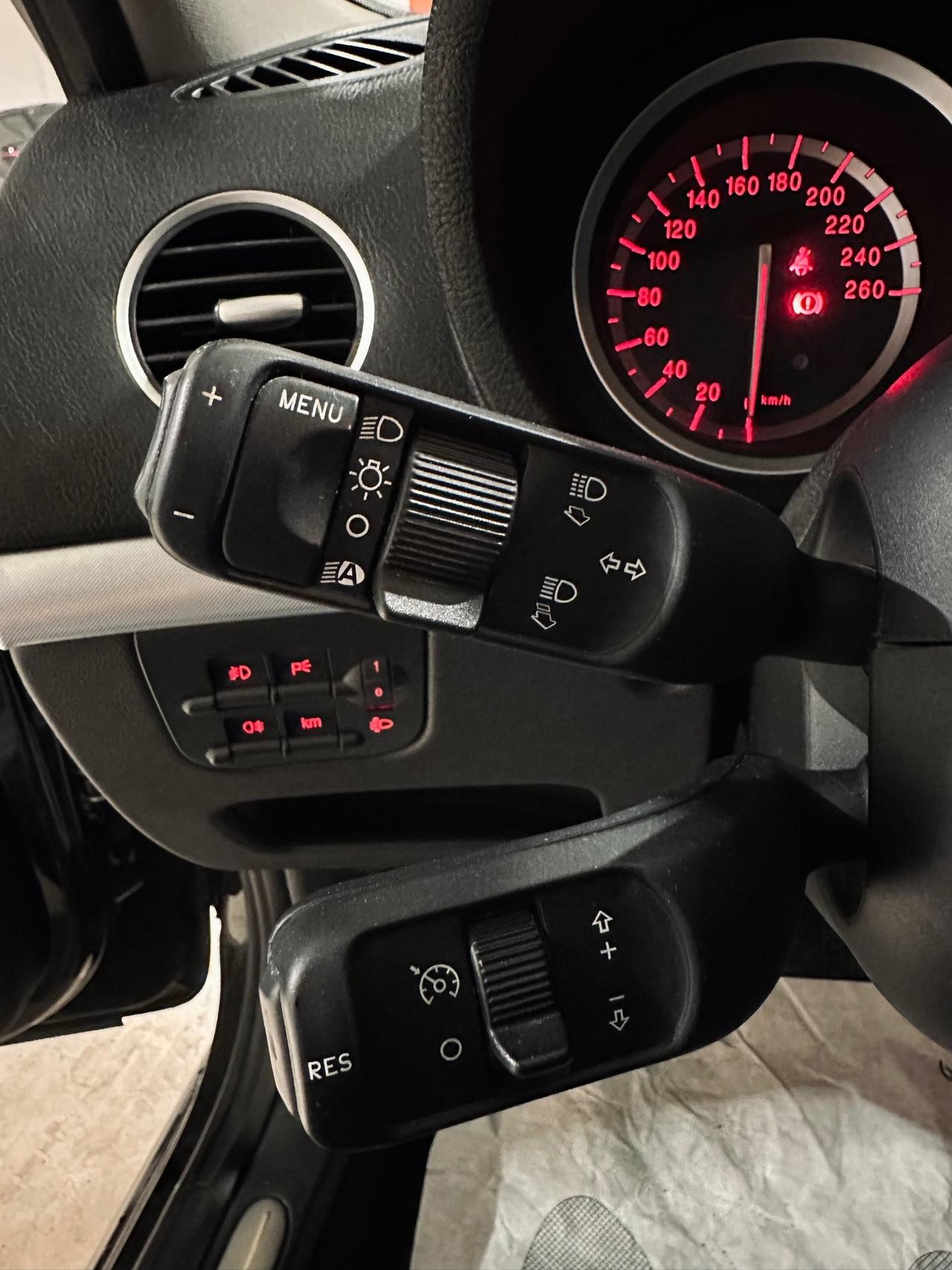 Alfa Romeo 159 2.2 JTS 16V INTERNI IN PELLE