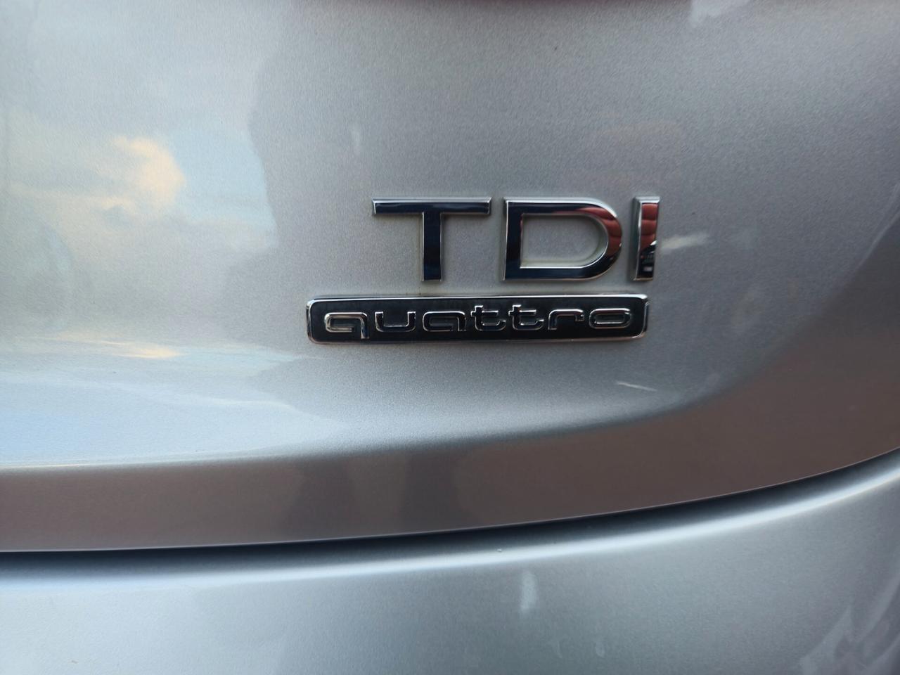 Audi Q3 2.0 TDI 184 CV quattro S tronic Business