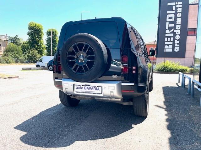 Land Rover Defender 110 3.0D I6 200 CV AWD Auto X-Dynamic SE